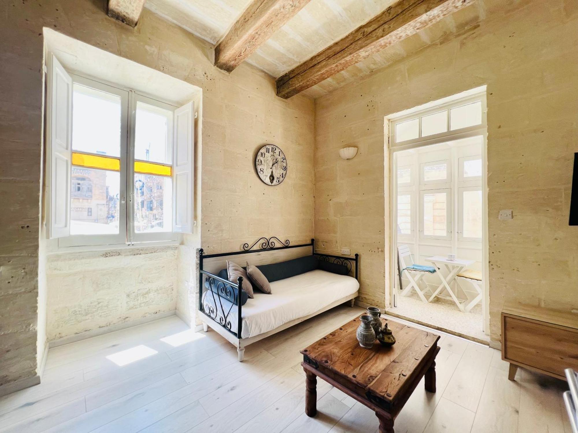 Coffee Loft - Grand Master Palace La Valette Extérieur photo